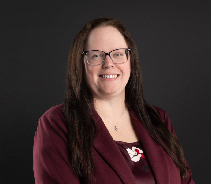 Jammie Cassoni headshot.jpg