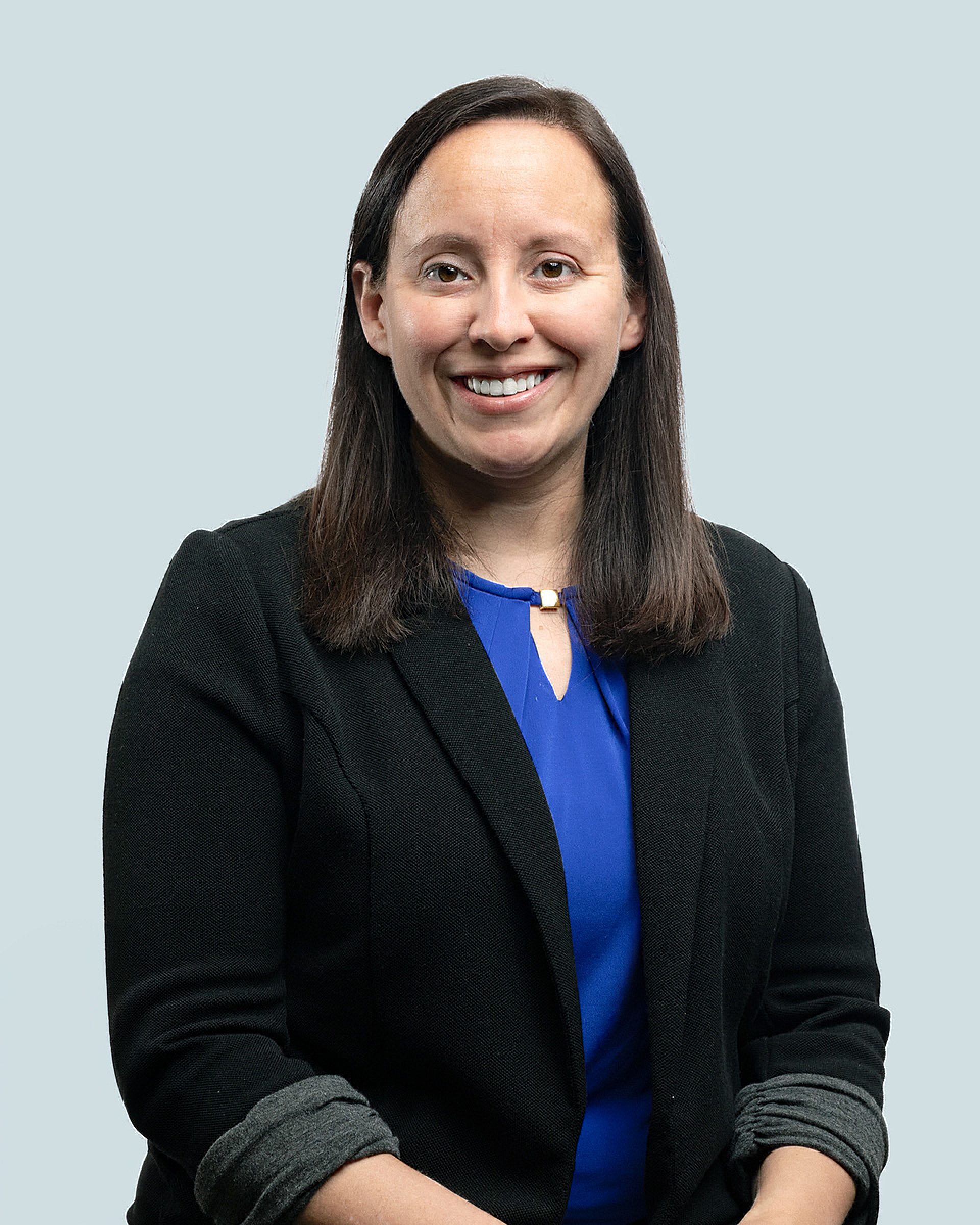 Jennifer McHugh headshot.jpg